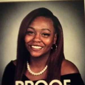 Meet your Posher, Lori